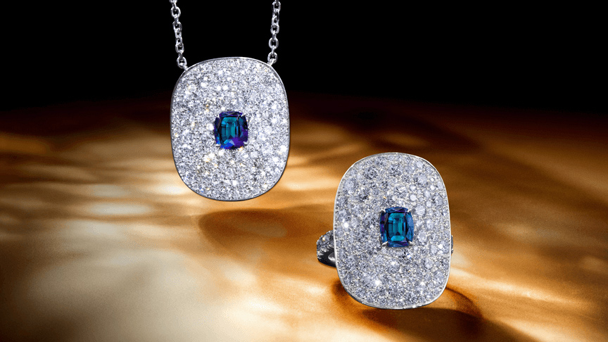 June Birthstones: The Timeless Beauty of Pearls and the Rare Magic of Alexandrite